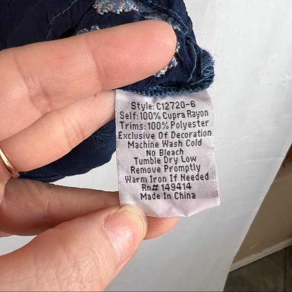 Johnny Was Peyton Blouse Women's S Colorful Embroidered Blue Rayon Boho V-neck - Picture 7 of 11